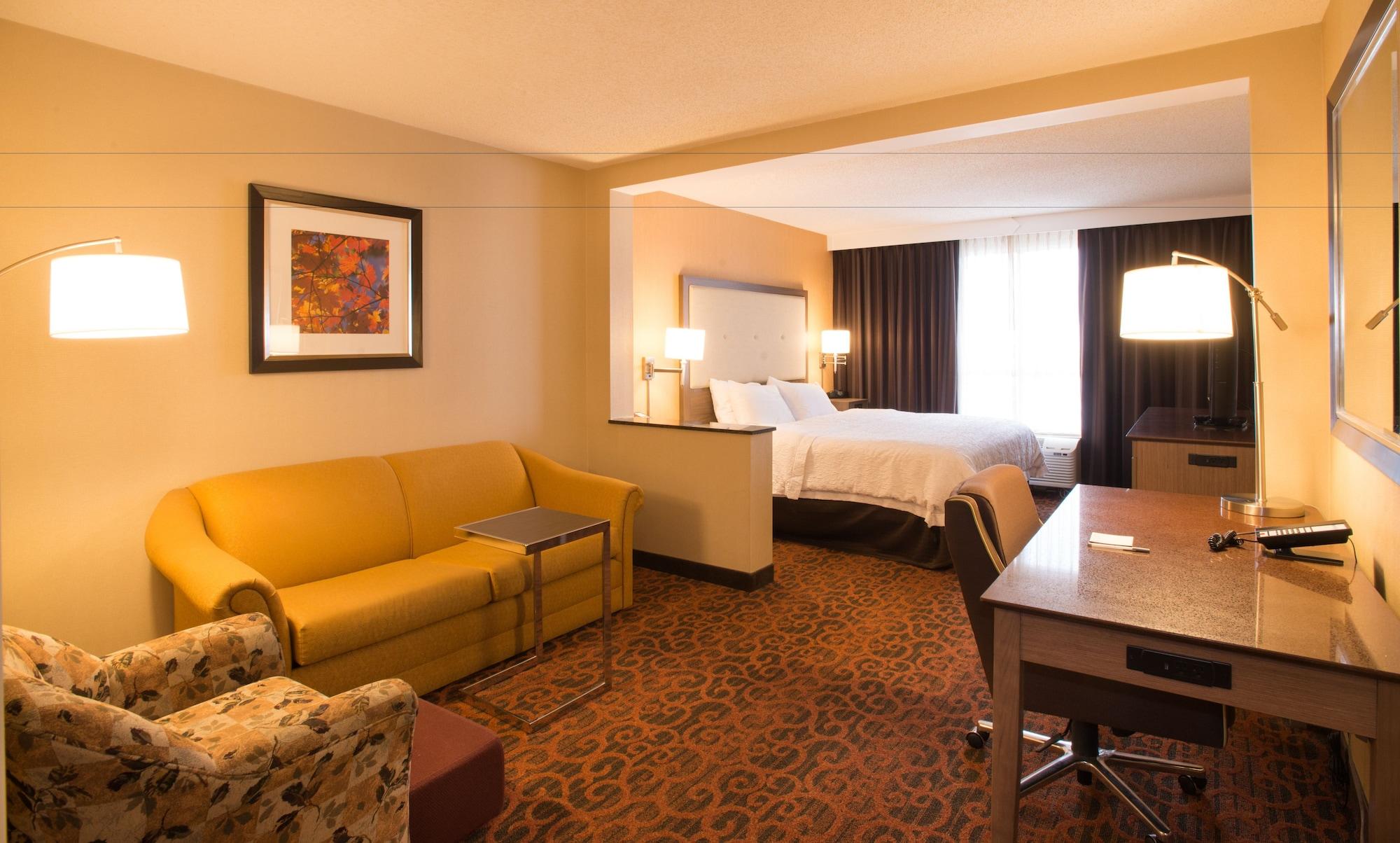 Hampton Inn Toronto-Mississauga West Экстерьер фото