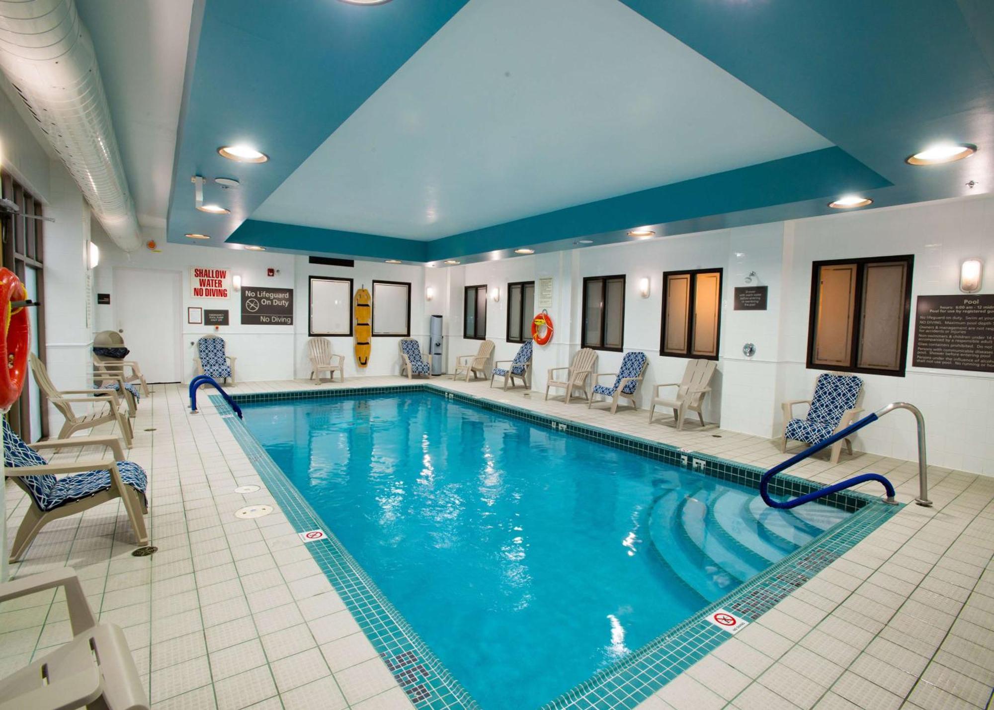Hampton Inn Toronto-Mississauga West Экстерьер фото