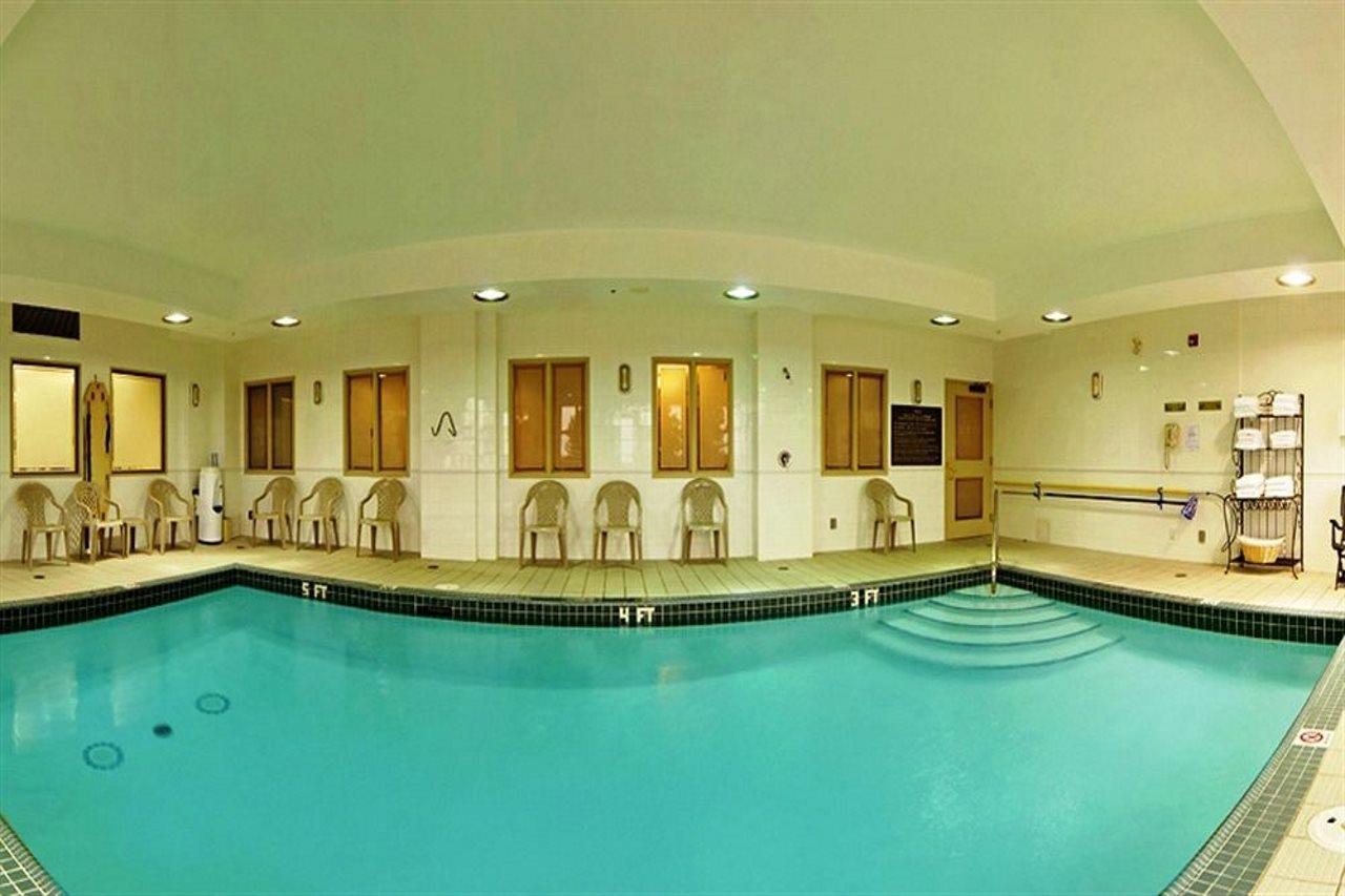 Hampton Inn Toronto-Mississauga West Экстерьер фото